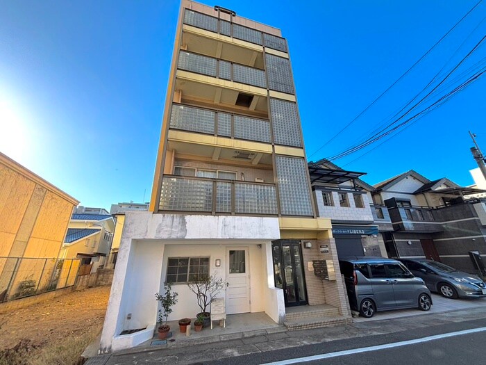 フェリスコート伊丹の物件外観写真