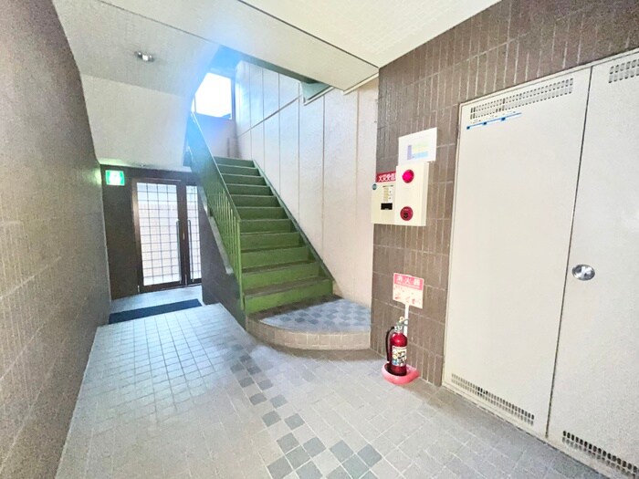 サイレント１の物件外観写真