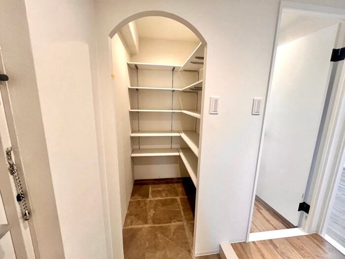 ネオハイツ西宮の物件内観写真