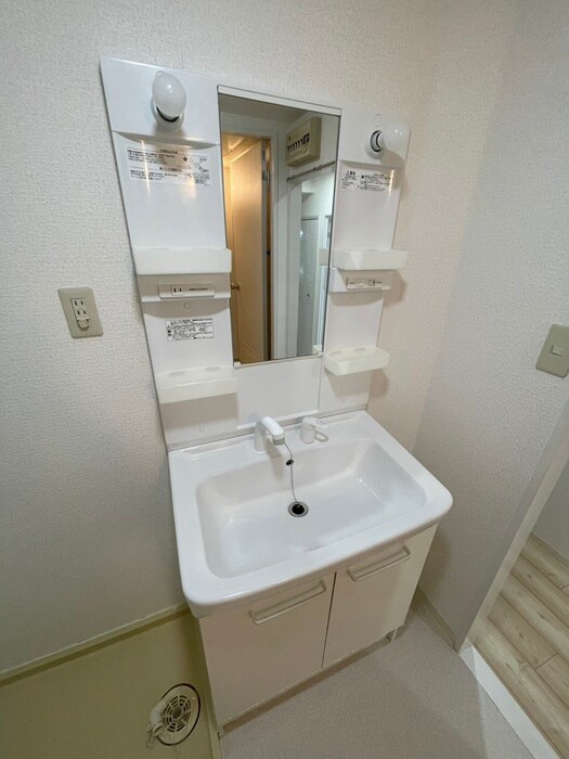 サンフラッツ南桜塚の物件内観写真