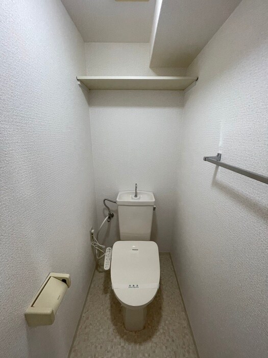 サンフラッツ南桜塚の物件内観写真