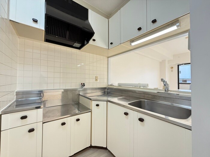 サンフラッツ南桜塚の物件内観写真