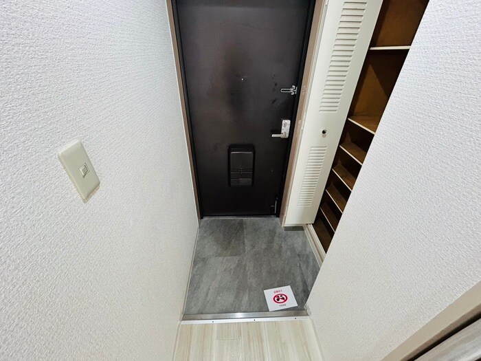 サンフラッツ南桜塚の物件内観写真