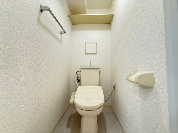 サンフラッツ南桜塚の物件内観写真