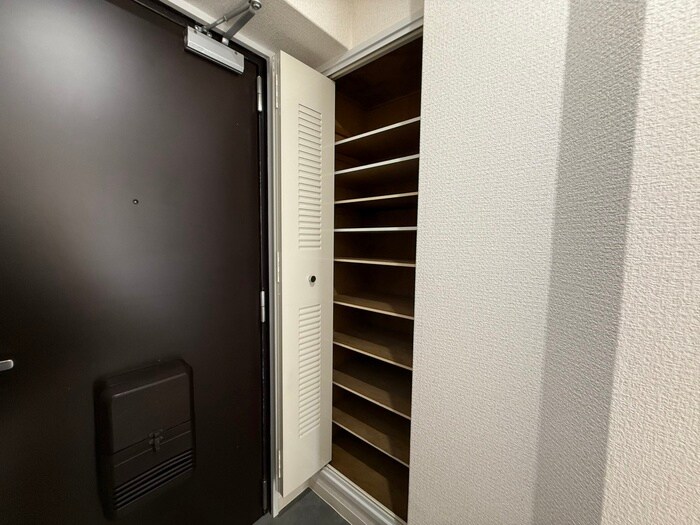 サンフラッツ南桜塚の物件内観写真