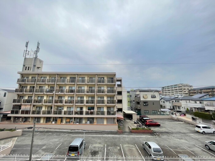 サンフラッツ南桜塚の物件内観写真