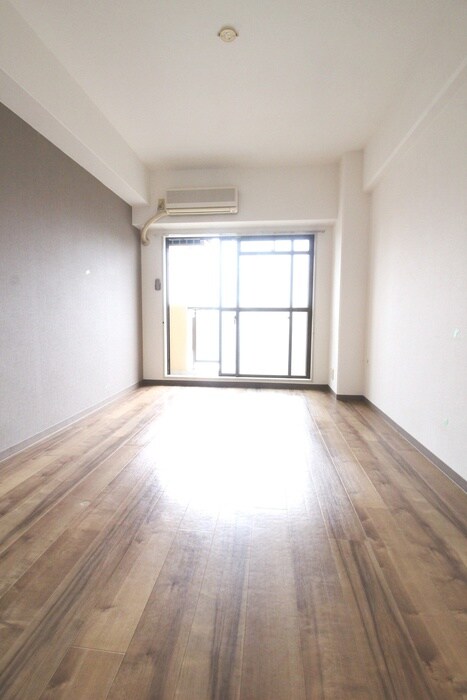 リアライズ西淡路の物件内観写真