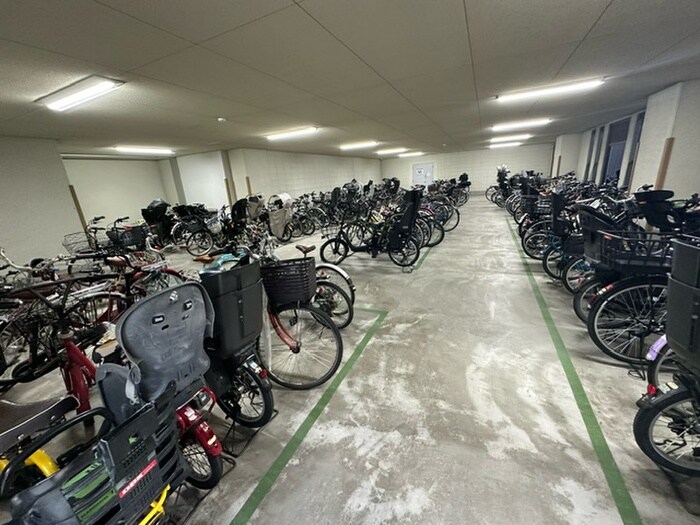 ウイング旭ヶ丘の物件外観写真