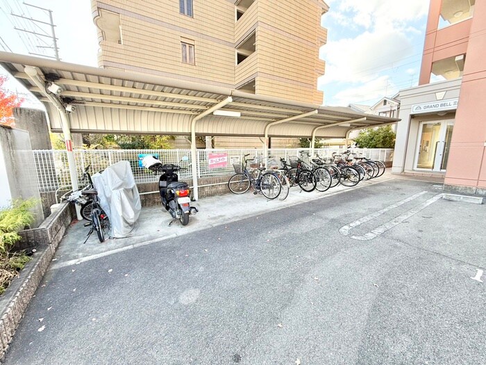 グランベル三山木の物件外観写真