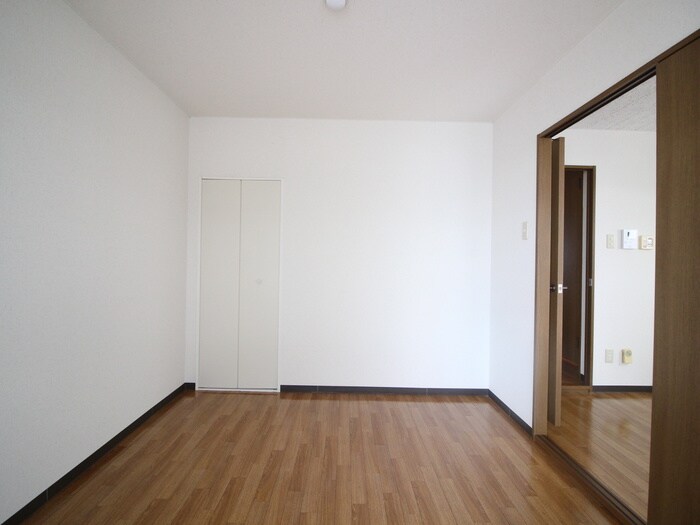 Ｍﾌﾟﾗｻﾞ楠根　参番館の物件内観写真