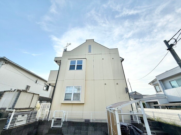 シンフィ－ルドハイツの物件外観写真