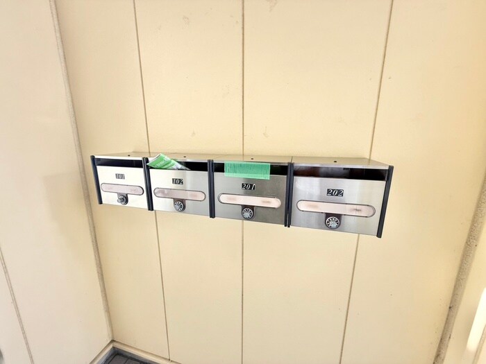 シンフィ－ルドハイツの物件外観写真