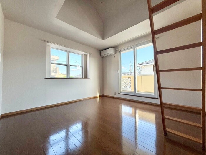 シンフィ－ルドハイツの物件内観写真