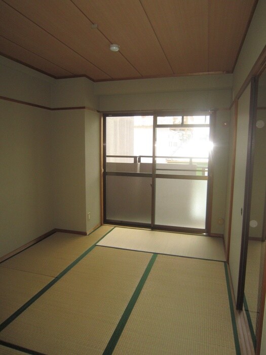 メゾンヒラクの物件内観写真