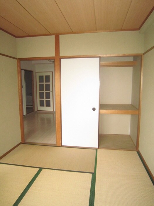 メゾンヒラクの物件内観写真