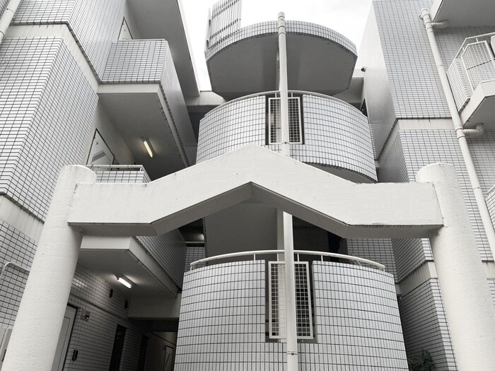 ファミール 武庫之荘の物件外観写真