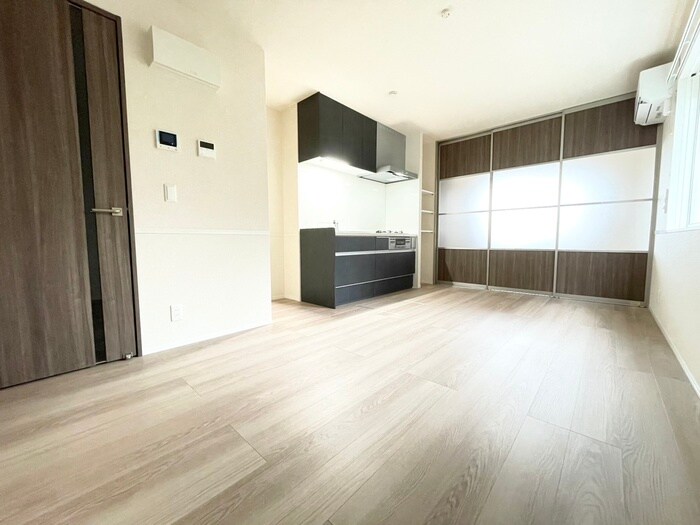 GRAMM六地蔵B棟の物件内観写真