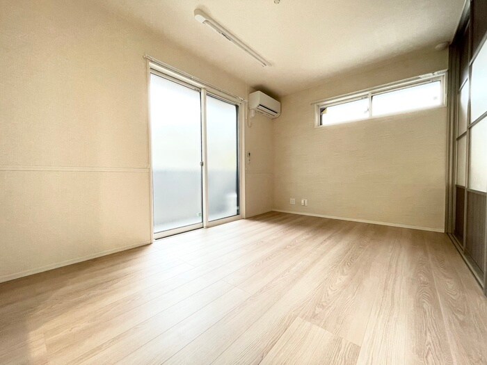 GRAMM六地蔵B棟の物件内観写真