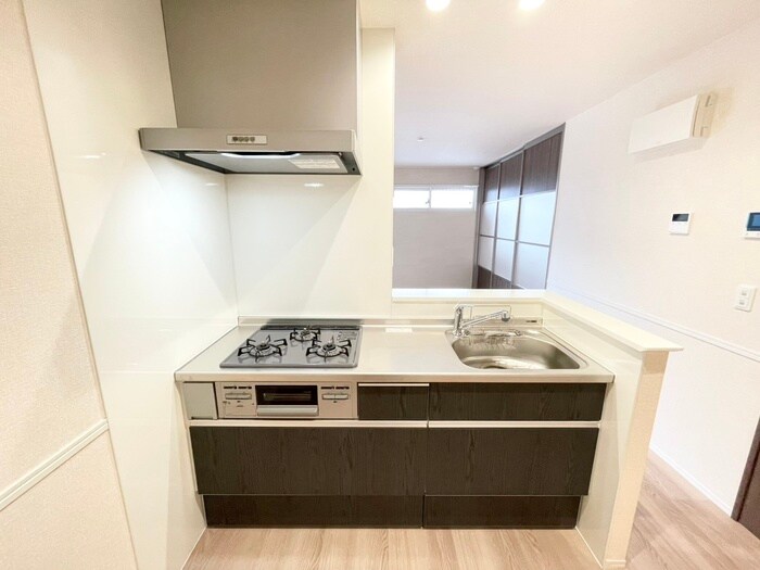 GRAMM六地蔵B棟の物件内観写真