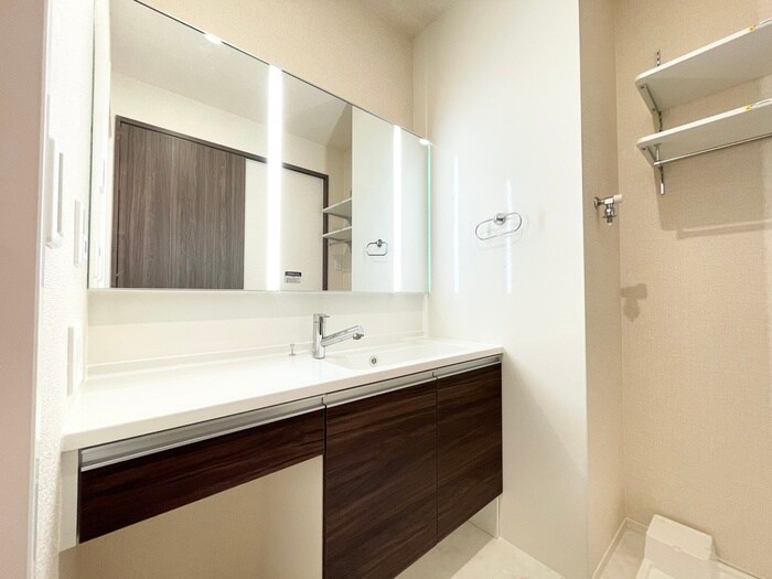 GRAMM六地蔵B棟の物件内観写真