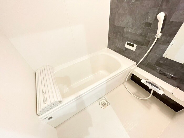 GRAMM六地蔵B棟の物件内観写真