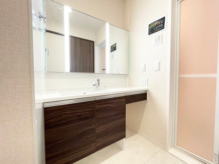 GRAMM六地蔵C棟の物件内観写真