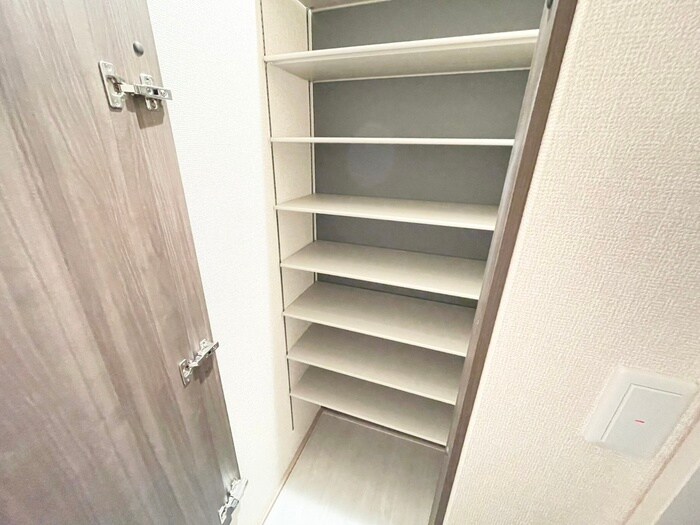 GRAMM六地蔵C棟の物件内観写真