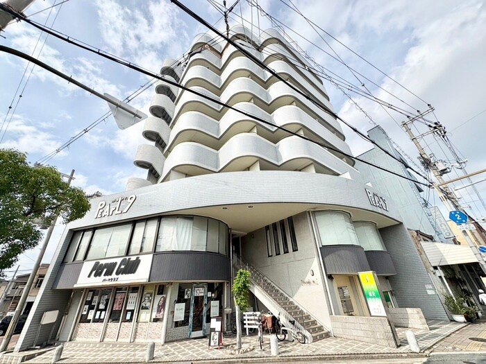 パ－ルナインの物件外観写真