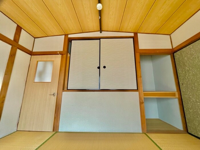 下木田町２－２４貸家Ⅱの物件内観写真