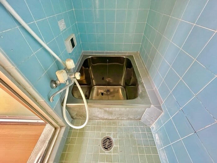 下木田町２－２４貸家Ⅱの物件内観写真