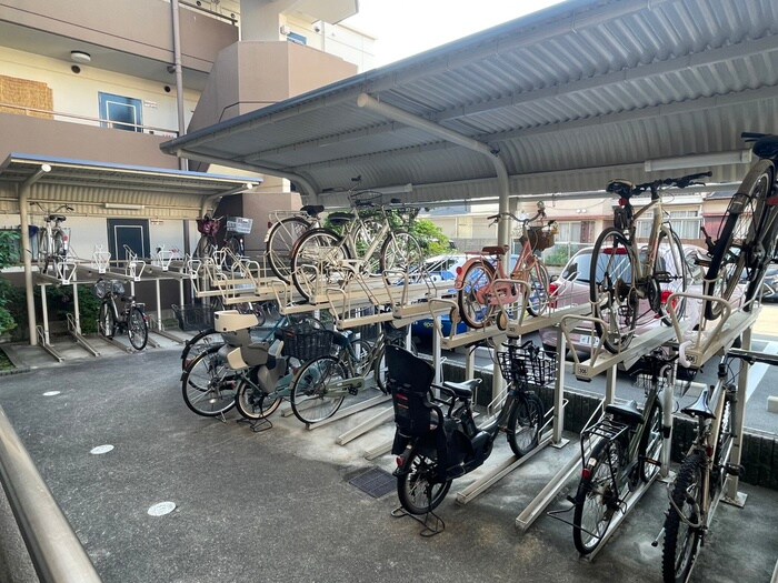 メゾン聖隆の物件外観写真