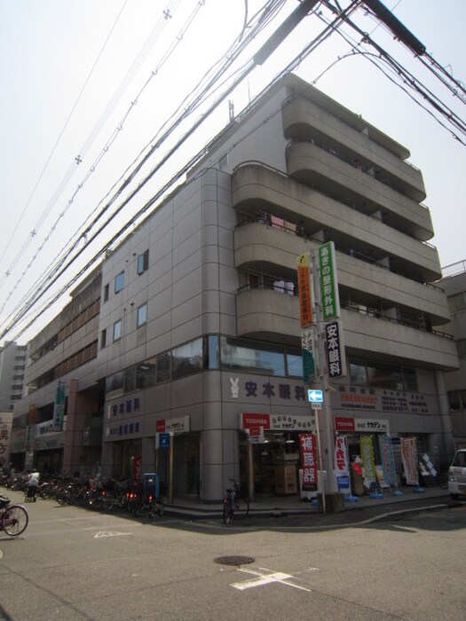 ドリーム中加賀屋の物件外観写真