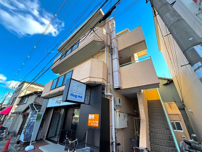 森本ビルの物件外観写真