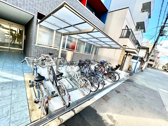 みおつくし十三の物件外観写真