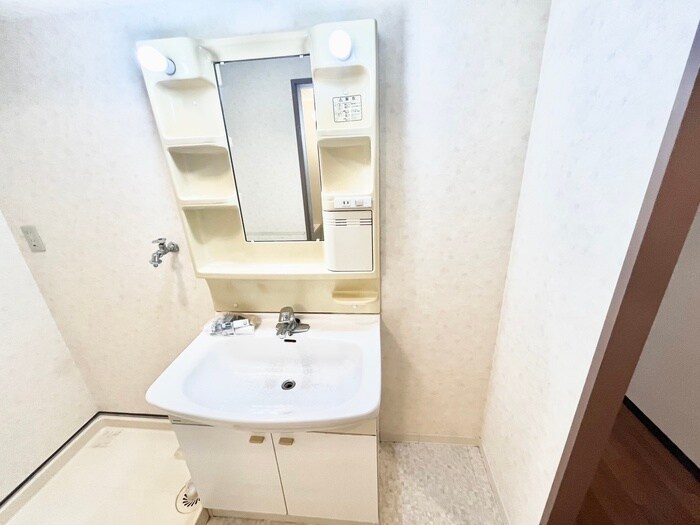 ウエストコートの物件内観写真