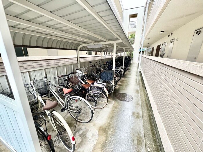 ウエストコートの物件外観写真