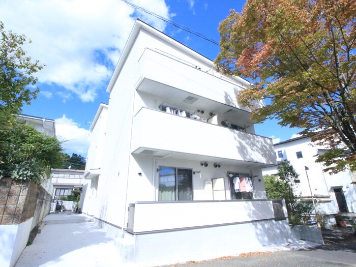 プルミエール神戸の物件外観写真