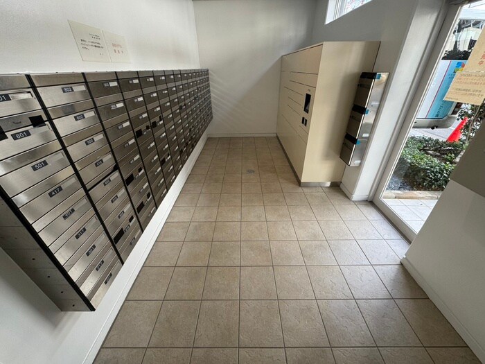 ア－バンエ－ス守口パルの物件外観写真