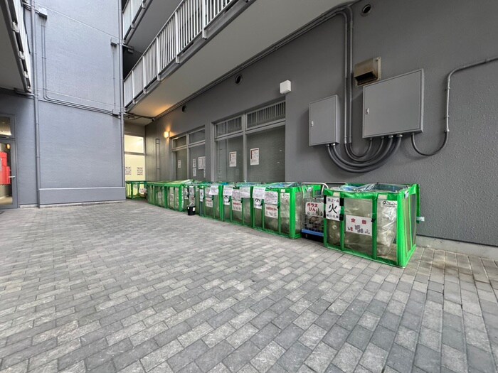 ア－バンエ－ス守口パルの物件外観写真