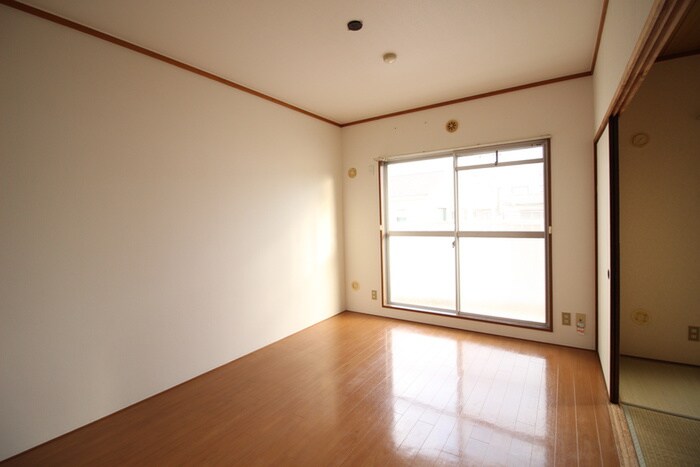 ｸﾞﾘｰﾝﾊｲﾂ星見の物件内観写真