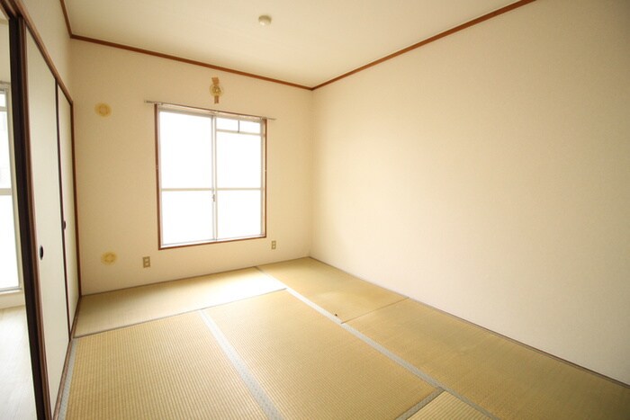 ｸﾞﾘｰﾝﾊｲﾂ星見の物件内観写真