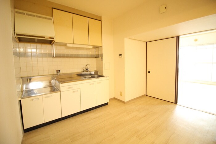 ｸﾞﾘｰﾝﾊｲﾂ星見の物件内観写真