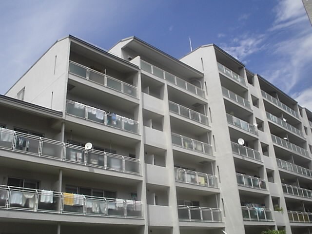 ｼ-ｱｲﾊｲﾂ千里桃山台D棟(304)の物件外観写真