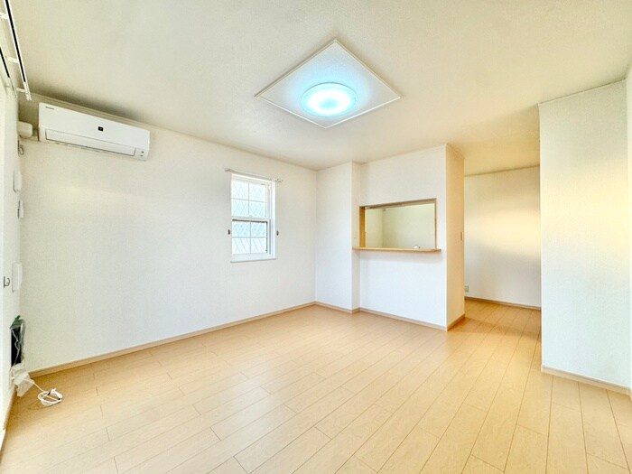 ネオプロヴィデンスの物件内観写真