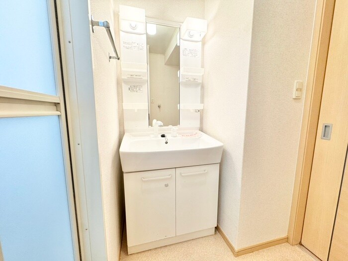 ネオプロヴィデンスの物件内観写真