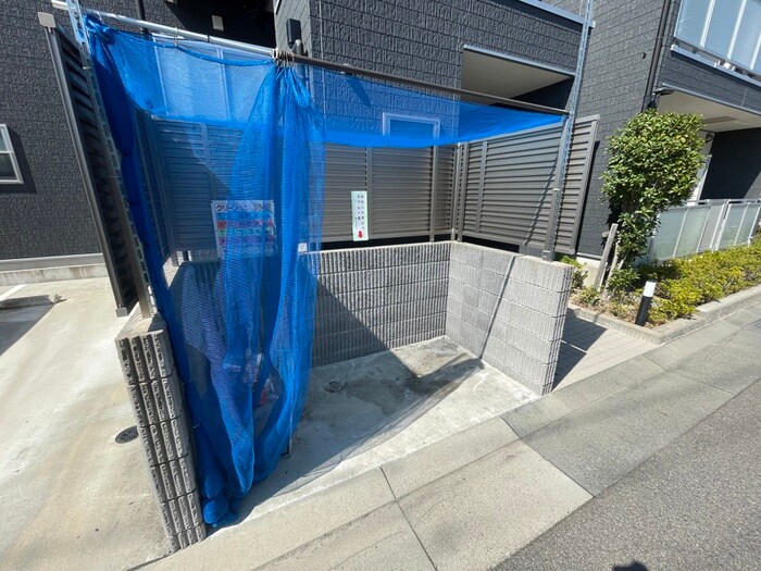 リブリ・スカイブルーライズの物件外観写真