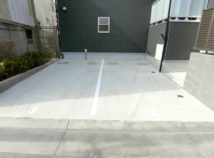 リブリ・スカイブルーライズの物件外観写真