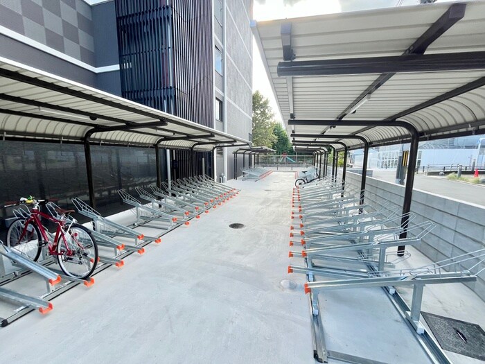 ﾌｧｽﾃｰﾄ京都ｽﾃｰｼｮﾝｳｫｽﾞ（４０５）の物件外観写真