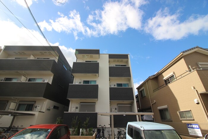 フジパレス湊駅北ノースの物件外観写真