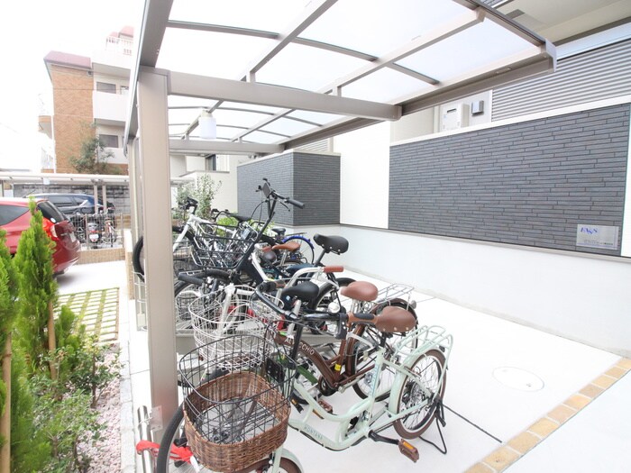 フジパレス湊駅北ノースの物件外観写真